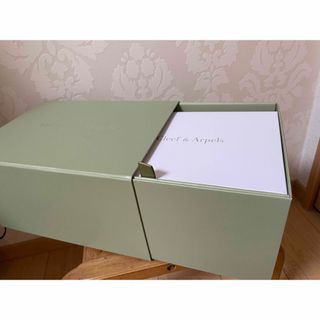 2423118599.jpg?1730986811