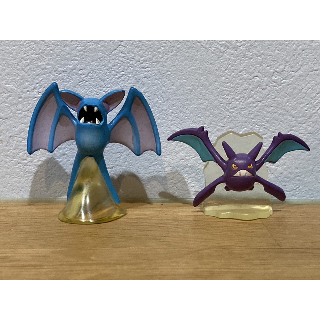 ズバット ゴルバット クロバット 立体ポケモン図鑑 フィギュア 立体