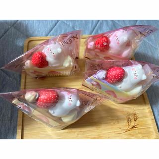 ブルーム BLOOM スクイーズ ミニ チーズケーキ レア レインボー イチゴ