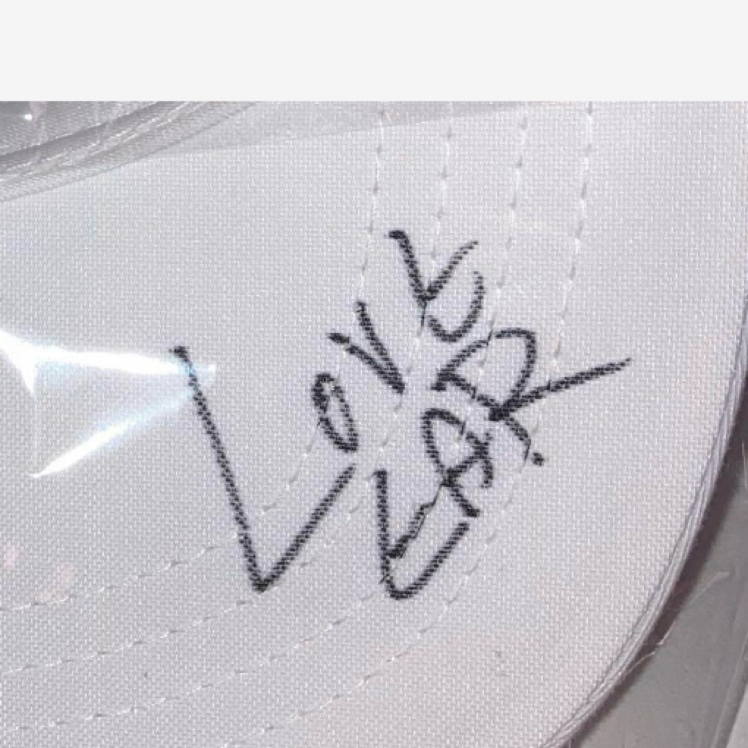 love ear art キャップ 個展限定