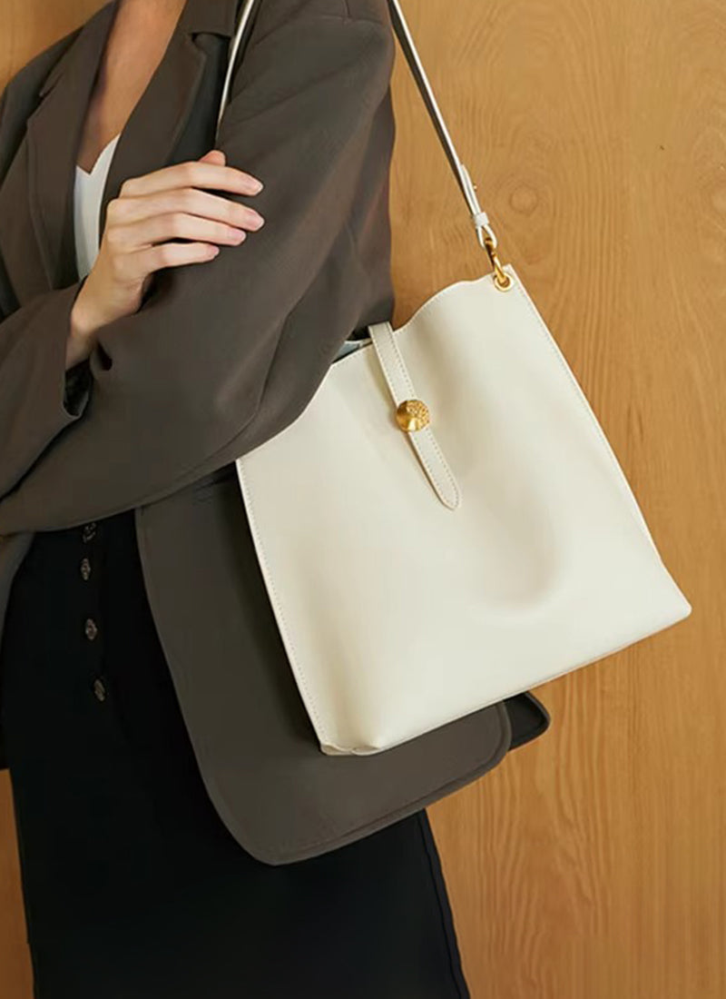 ISOLÉ公式 | トートバッグ 本革バッグ エタニティ ISOLE