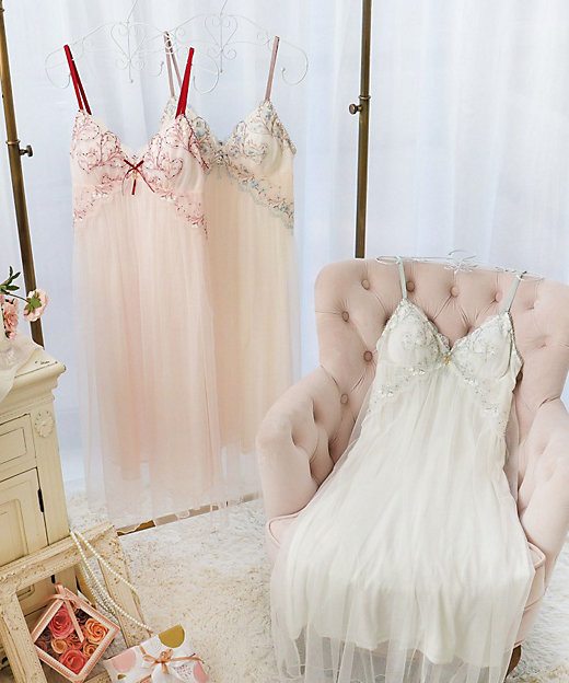 フローチェ カップ付マキシワンピース（2002582138） | Risa