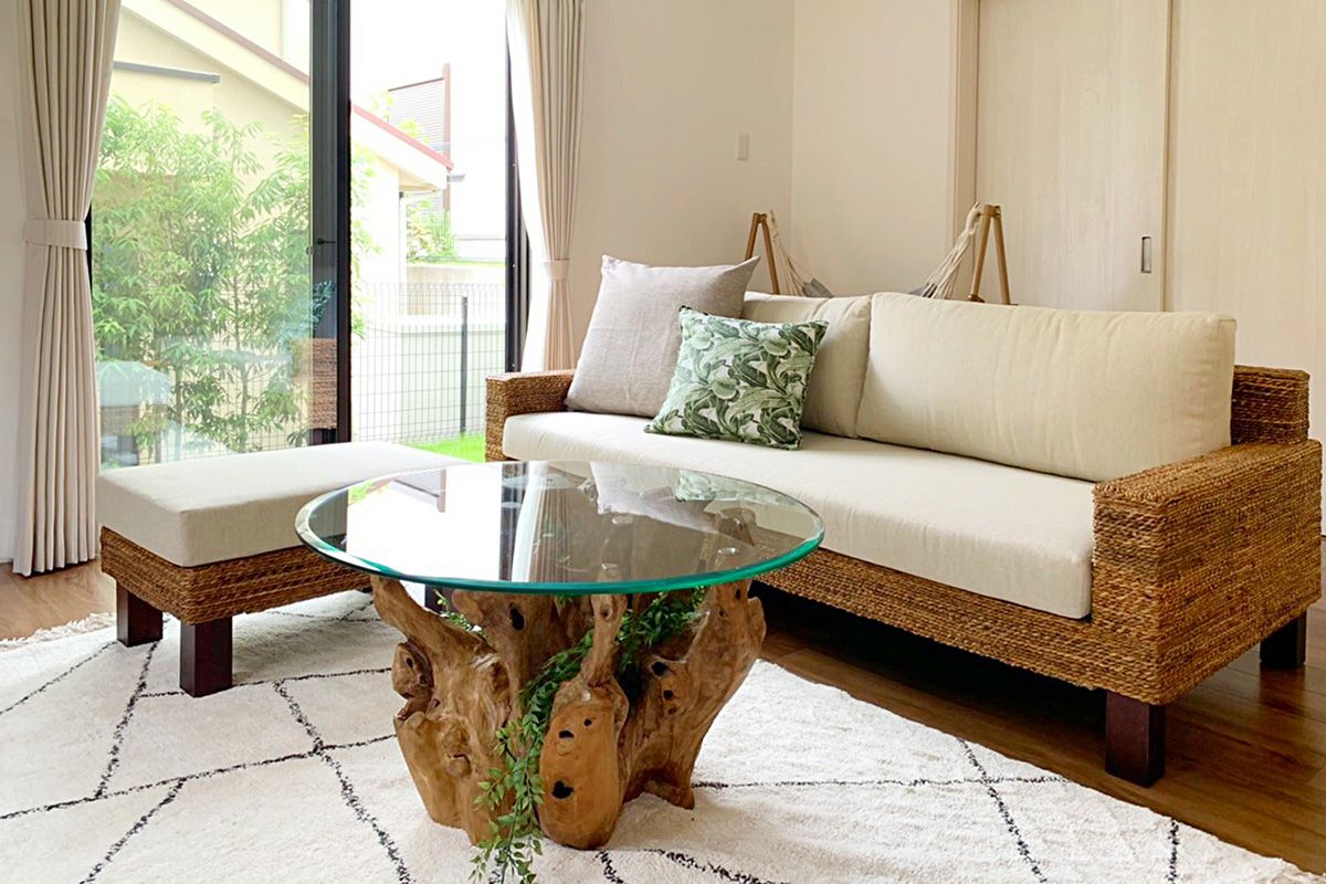 ぽん】kaja 古木ルーツテーブル（Φ80）(ホワイトカラー) ぽん】kaja