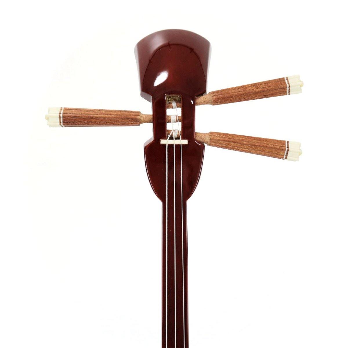 沖縄三線上質クルチ真壁型本皮一枚張りスンチ塗り期間限定出品 三線