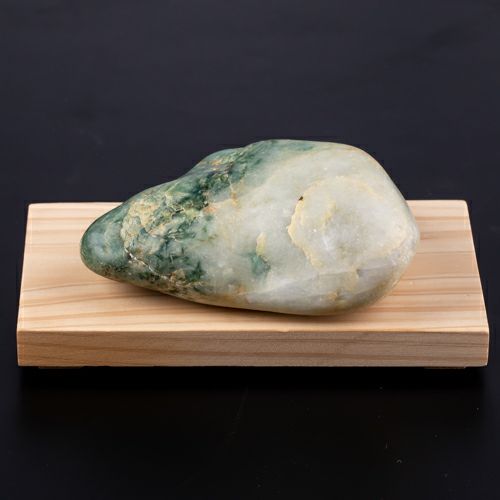 海石・親不知産・濃グリーン模様・透明感良し・582g】（高品質濃緑色