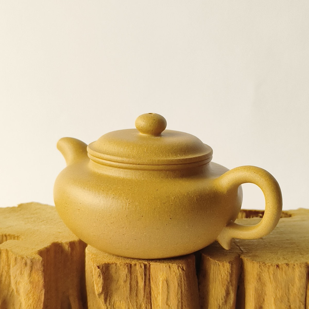 中国宜興猴段泥壺 中国宜興猴段泥壺 中国宜興猴段泥壺