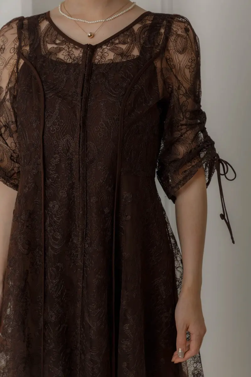 ブラウンのエンブロイダリーレイヤードドレス | Dorry doll | M