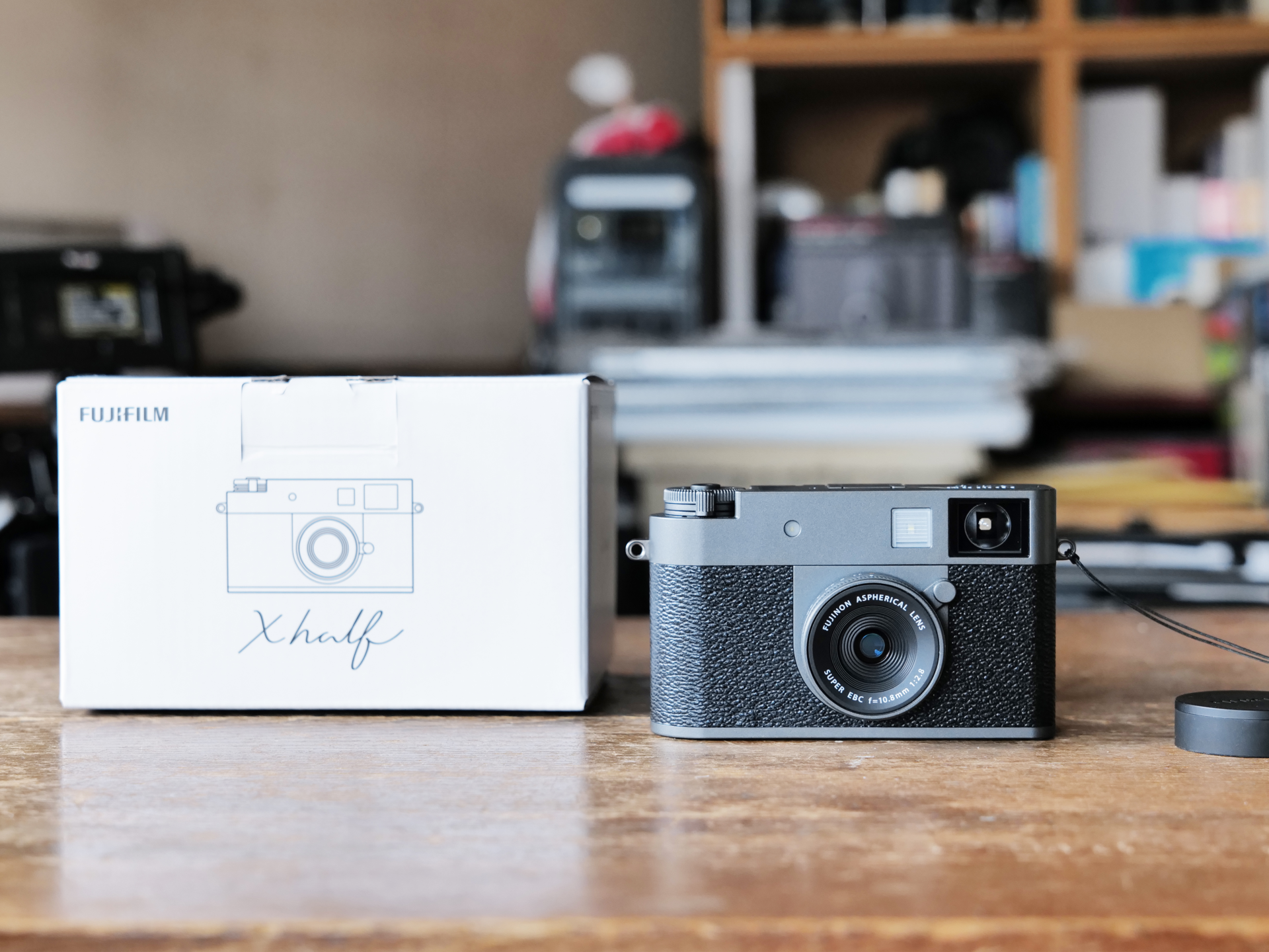 X half」レビュー！ ハーフ版カメラを再定義する1台に夢中！ | Mac Fan