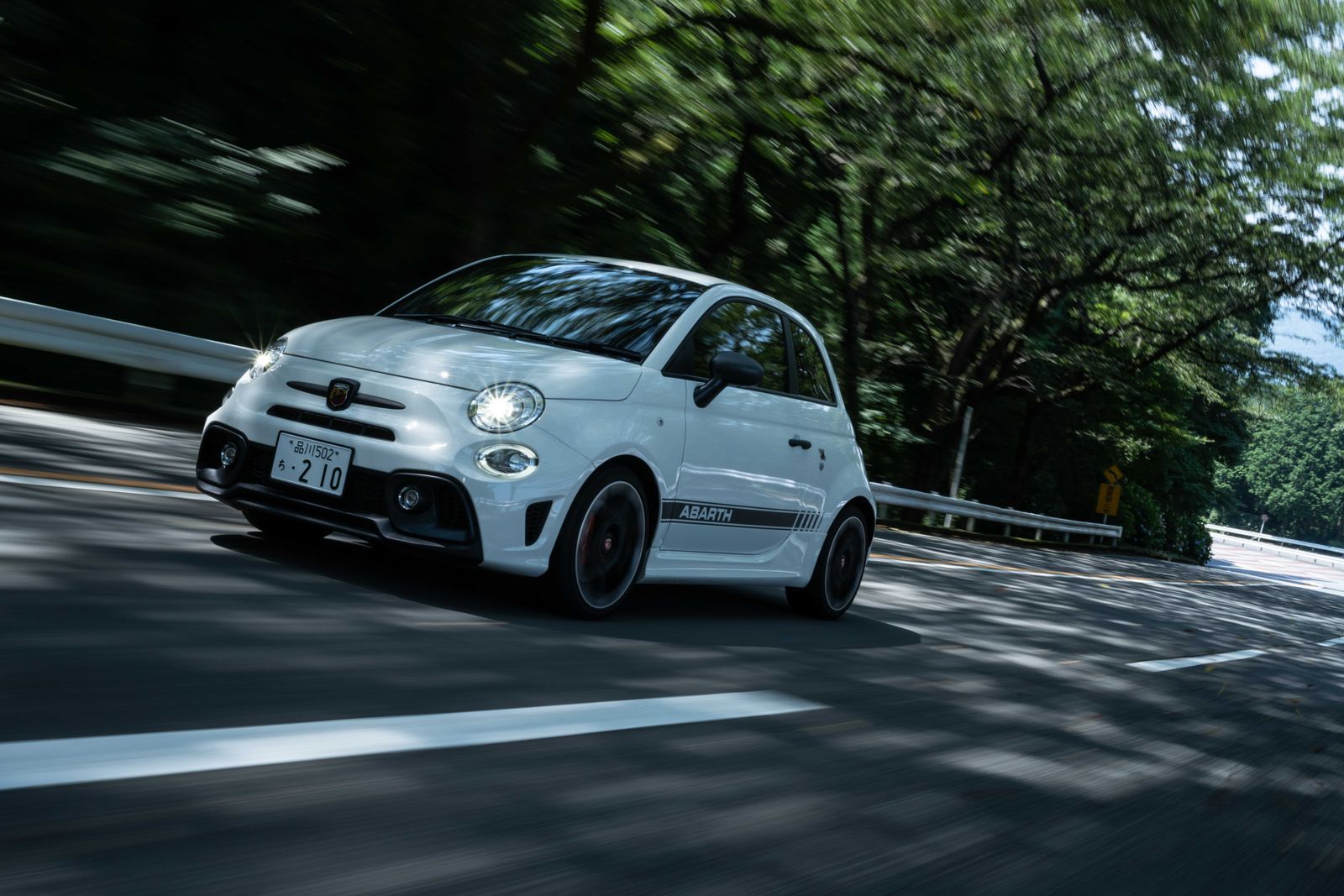 時を重ねても楽しさは変わらない！ アバルト595コンペティツィオーネ