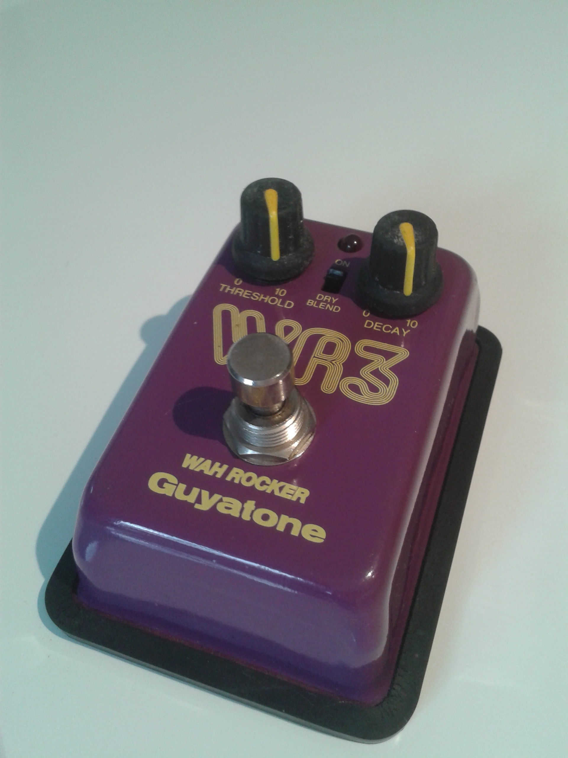 guyatone-wr-3-wah-rocker-
