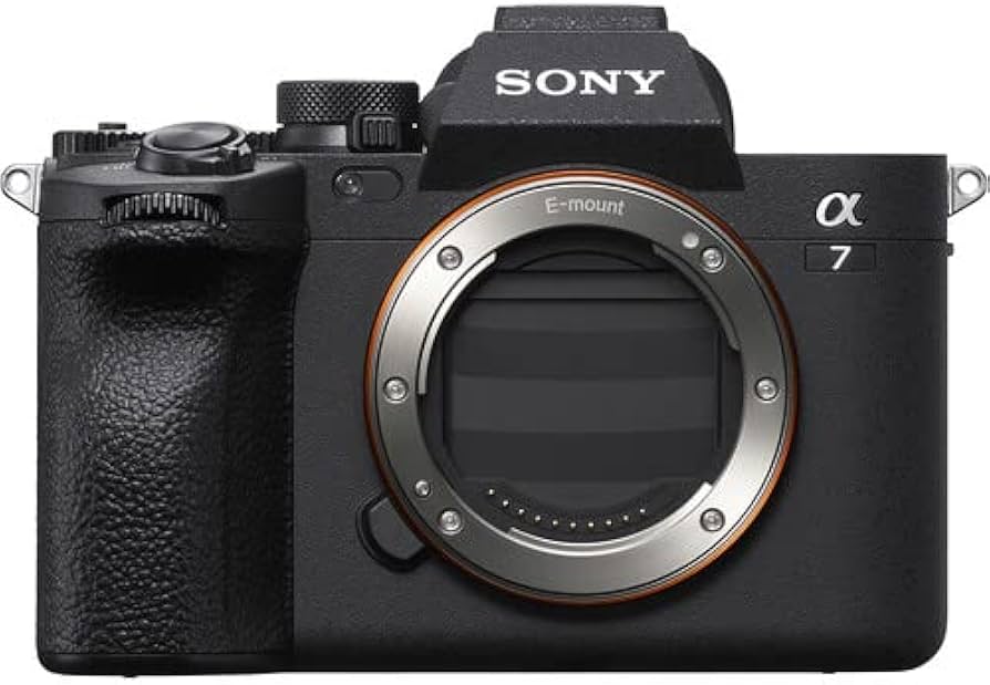 Amazon.com : Sony a7 IV Mirrorless Camera with 28-70mm Lens Bundle