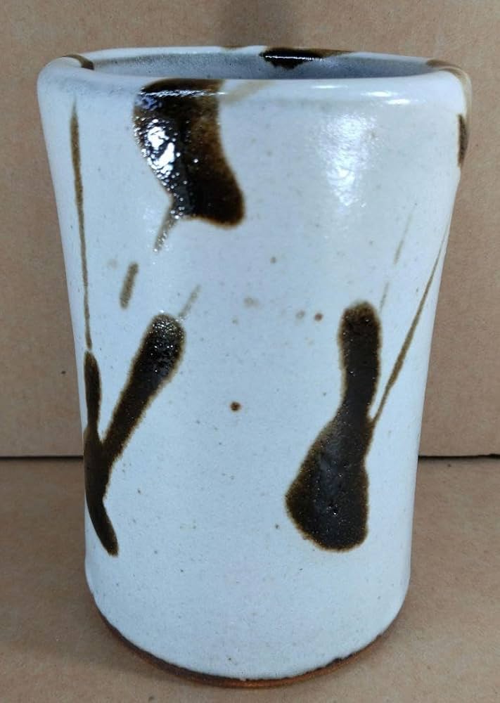 Amazon.co.jp: 浜田庄司(濱田庄司) 白釉黒流花瓶 濱田友緒識箱 人間