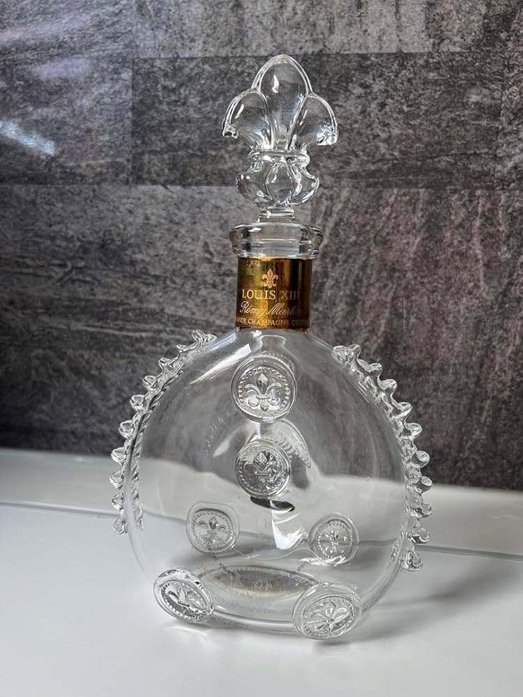 値下げしました☆【空ボトル】ルイ13世 バカラクリスタルボトル