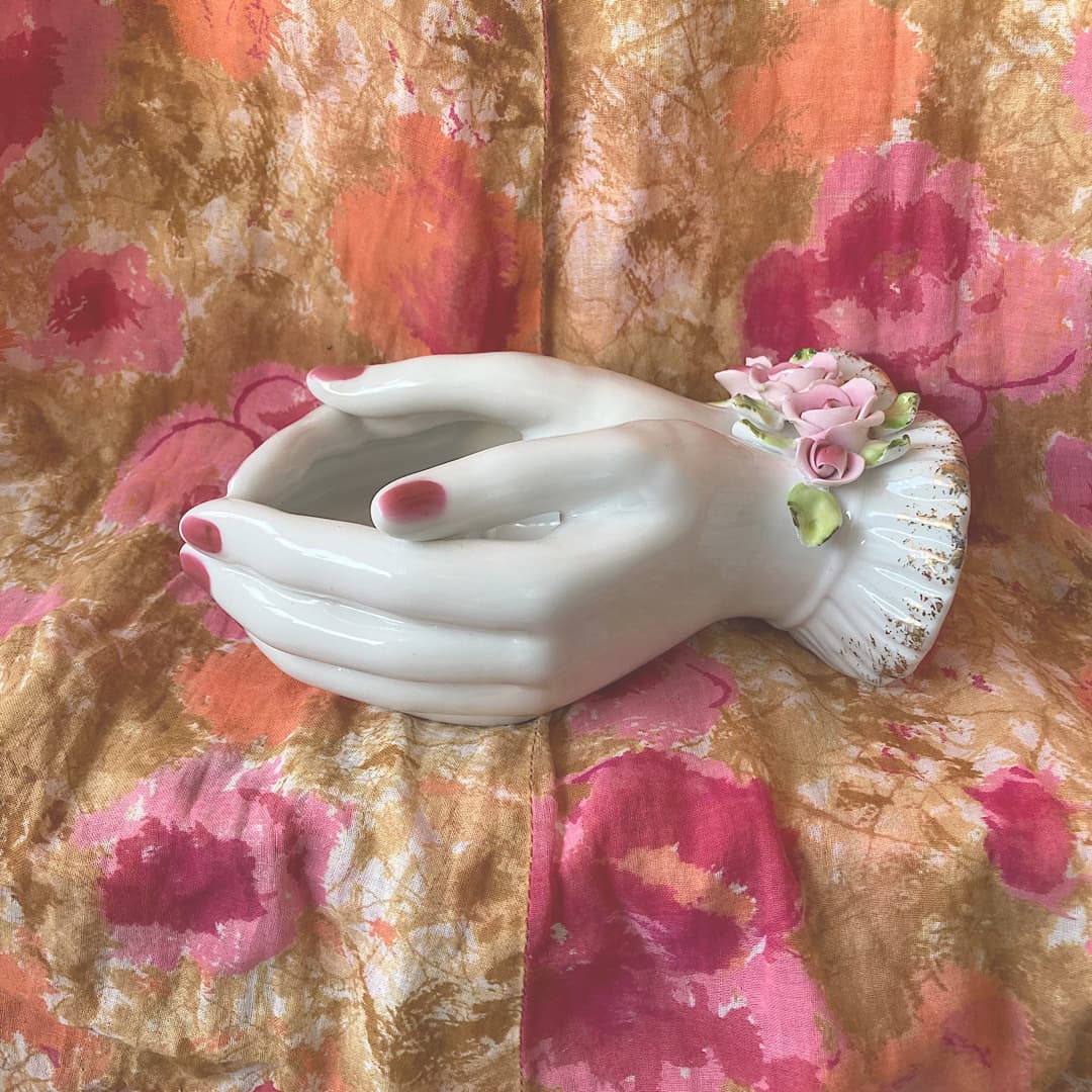 Lefton 白い手にピンクのバラのポーセリンハンドプランター