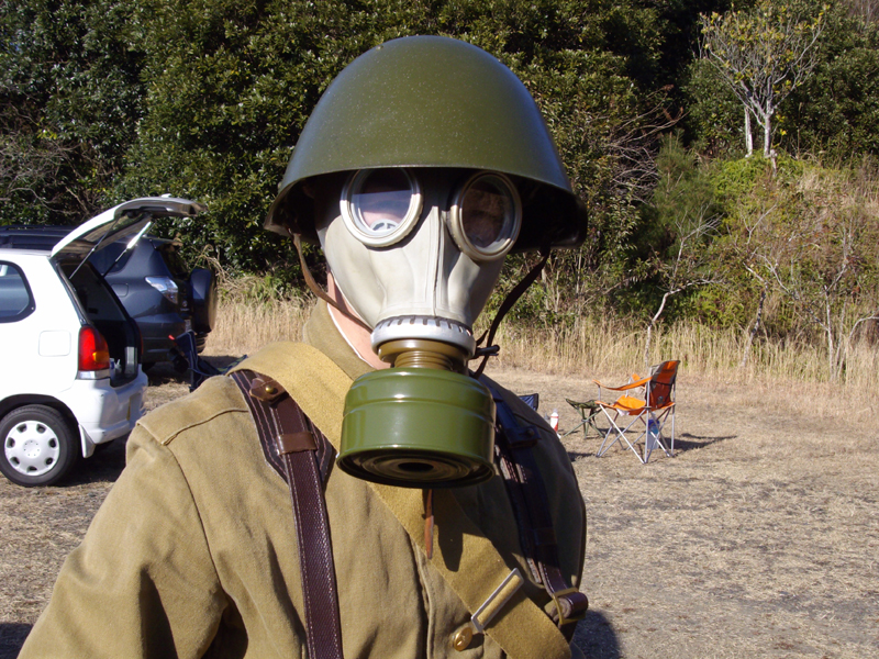 ガスマスクで遊ぼう！ ～ ソ連軍 GP-5 ガスマスク (実物)│ナナシ