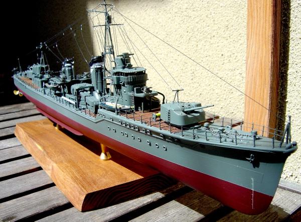 絶版品】Nichimo 旧日本海軍甲型駆逐艦『陽炎』1/200完全スケール 絶版