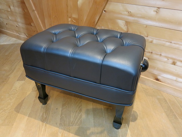 ピアノ椅子 ｜ アクセサリー | 名古屋ピアノ調律センター