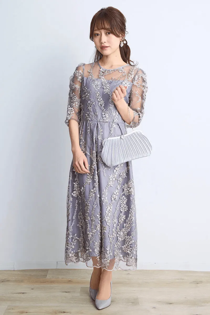 シルバーグレーの花柄刺繍ミディ丈ドレス[LL] Select Shopのレンタル