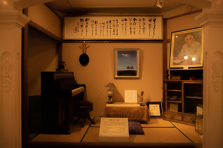 月の砂漠記念像 額入り写真｜月の沙漠記念像 | 一般