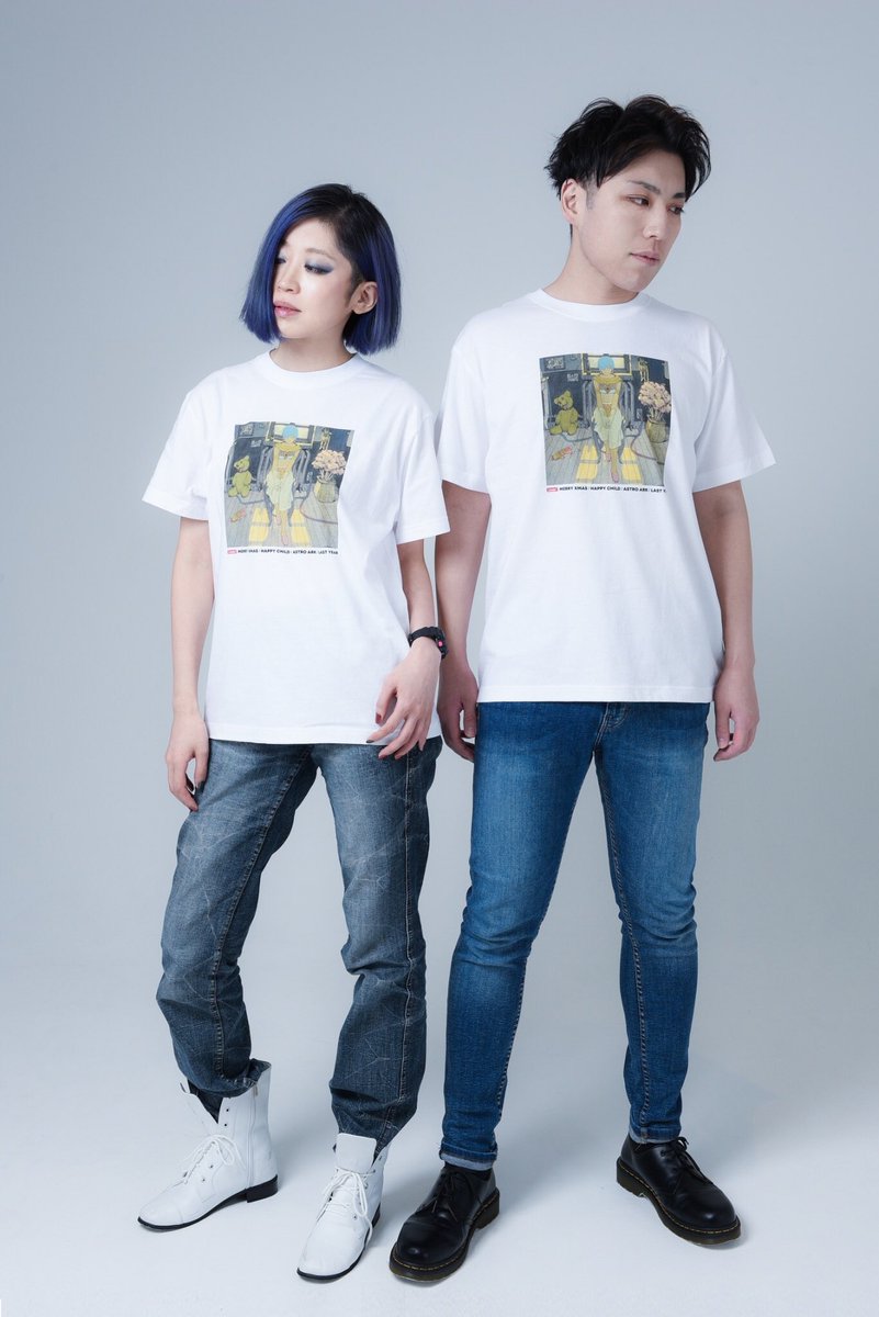 商品紹介】 ◇Tシャツ イラストA,B 各4,400円(税込) リンダが描かれた2