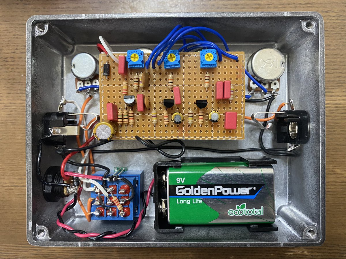 Benson Preamp自作クローン BensonのPreampを自作。 最初は回路の接触