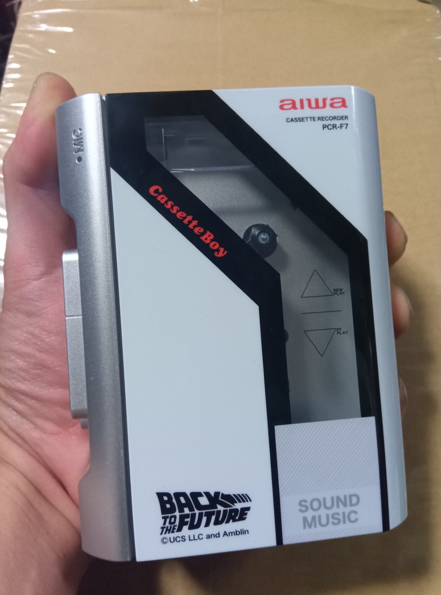 aiwa カセットプレイヤー PCR-F7 バックトゥザフューチャー ドンキ
