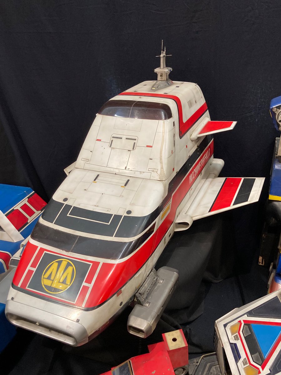 超獣戦隊 ライブマン 】BIG SCALE マシンバッファロー 【公式通販】