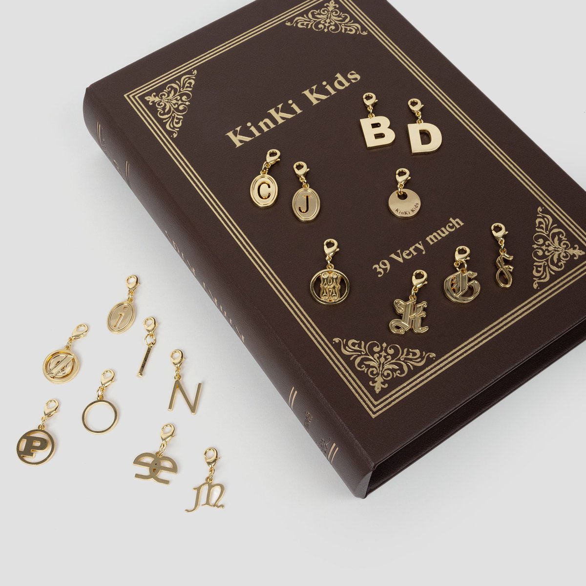 KinKi Kids 39 プレミアム チャーム アクセサリー セット KinKi Kids