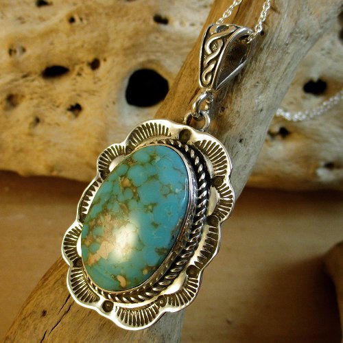 ナバホ族：グリーンターコイズ ペンダント - PINE☆FIELD（パイン