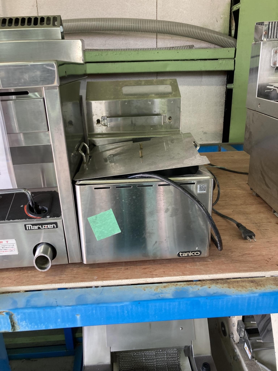 フジマック業務用卓上電気フライヤー 3相200V 8リットル 電気