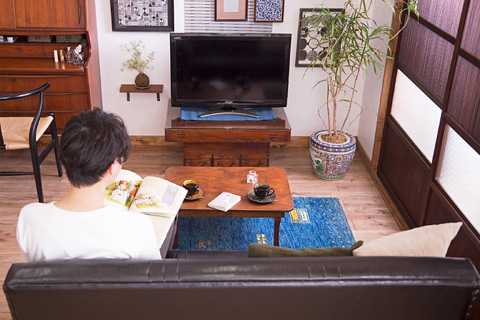 アンティーク・昭和レトロ！古い片袖文机！テーブル/時代箪笥/AVボード