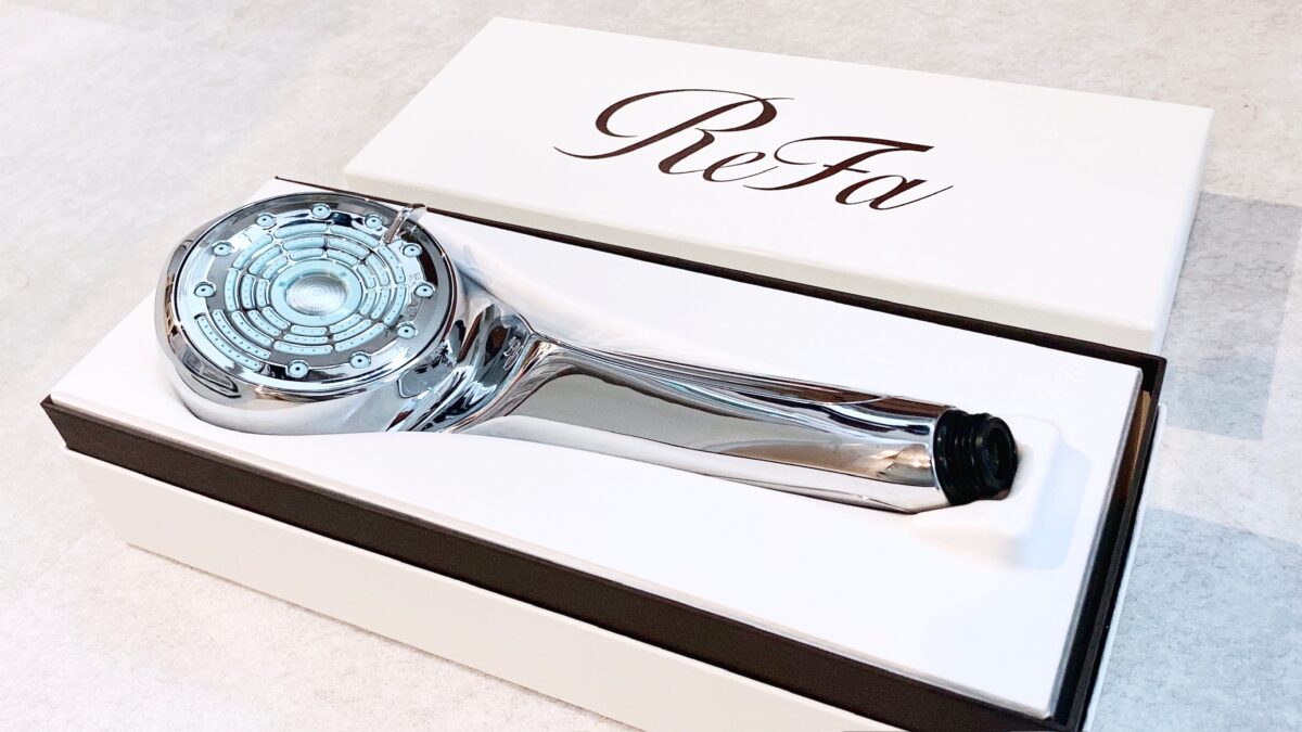 リファファインバブル ピュア ReFa シャワーヘッドホワイト