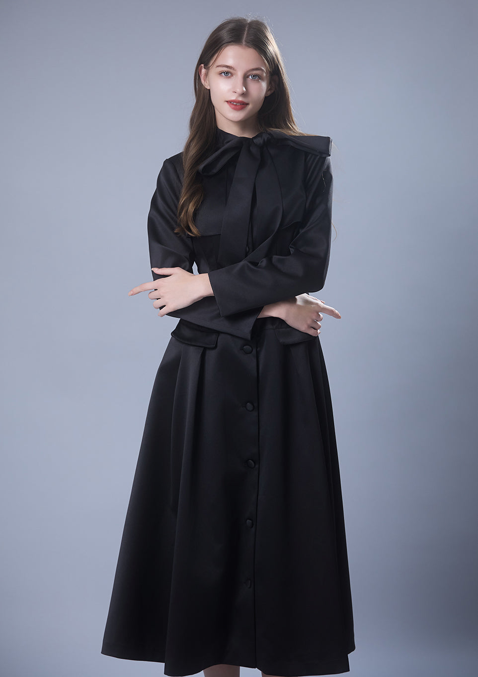 Bow-tie satin dress – Riu