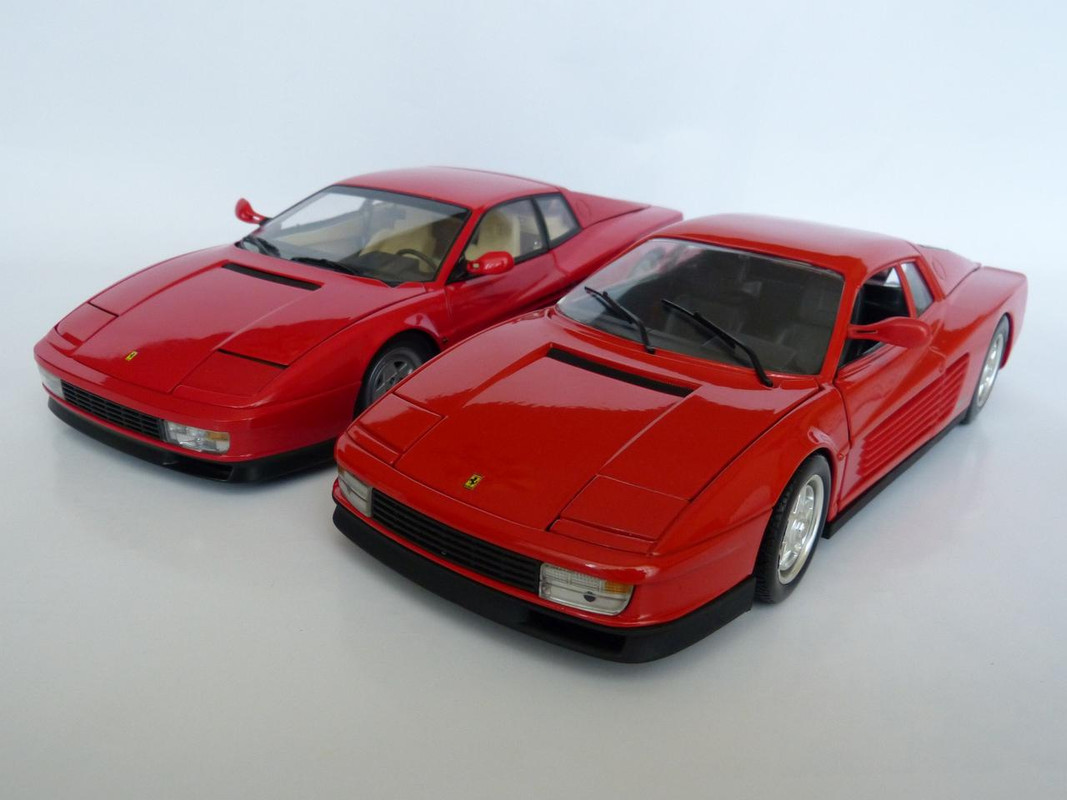 1:18 Ferrari Testarossa Comparison - Hot Wheels vs. Kyosho