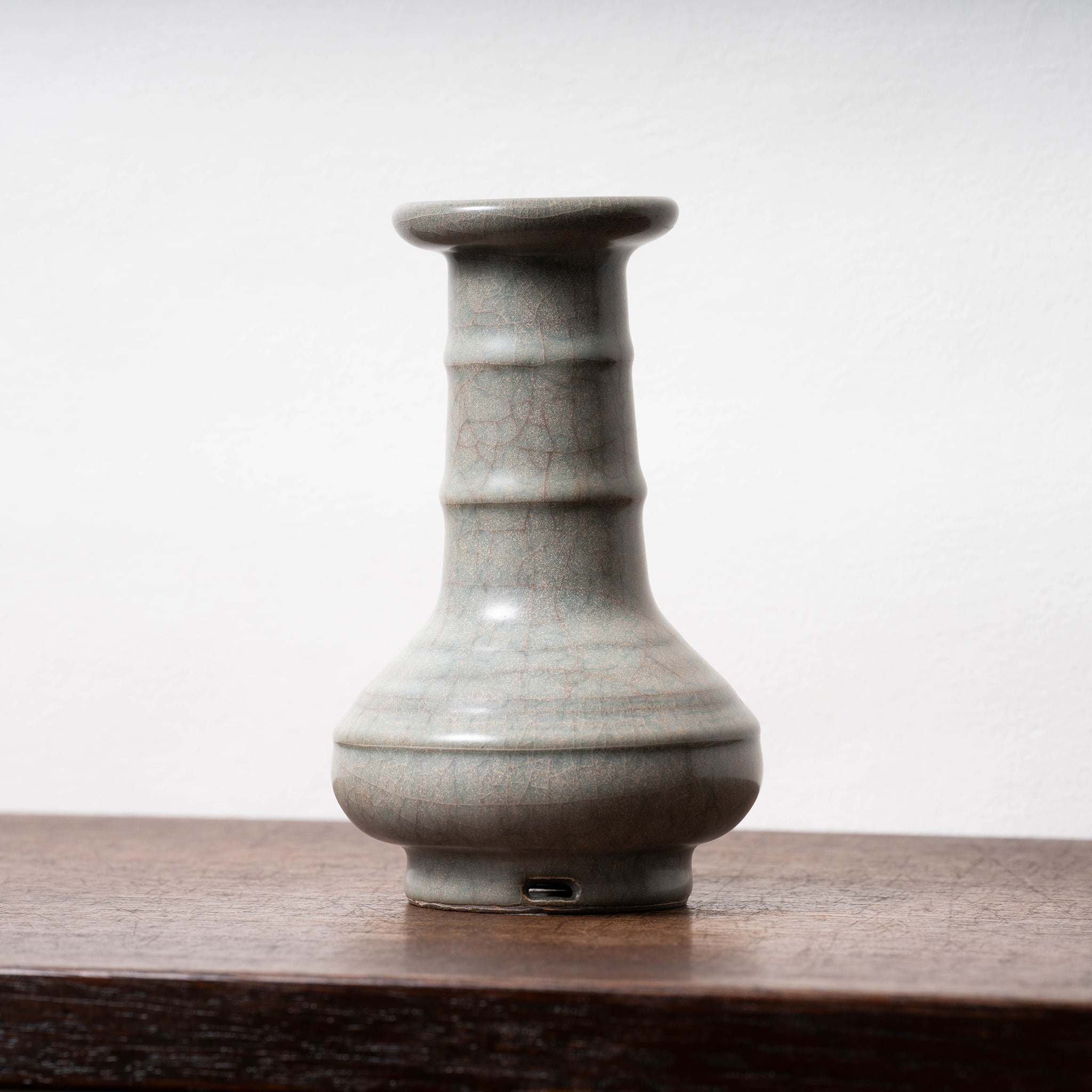 中国陶磁器 南宗官窯 長頸壺 中国陶磁器 南宗官窯 長頸壺