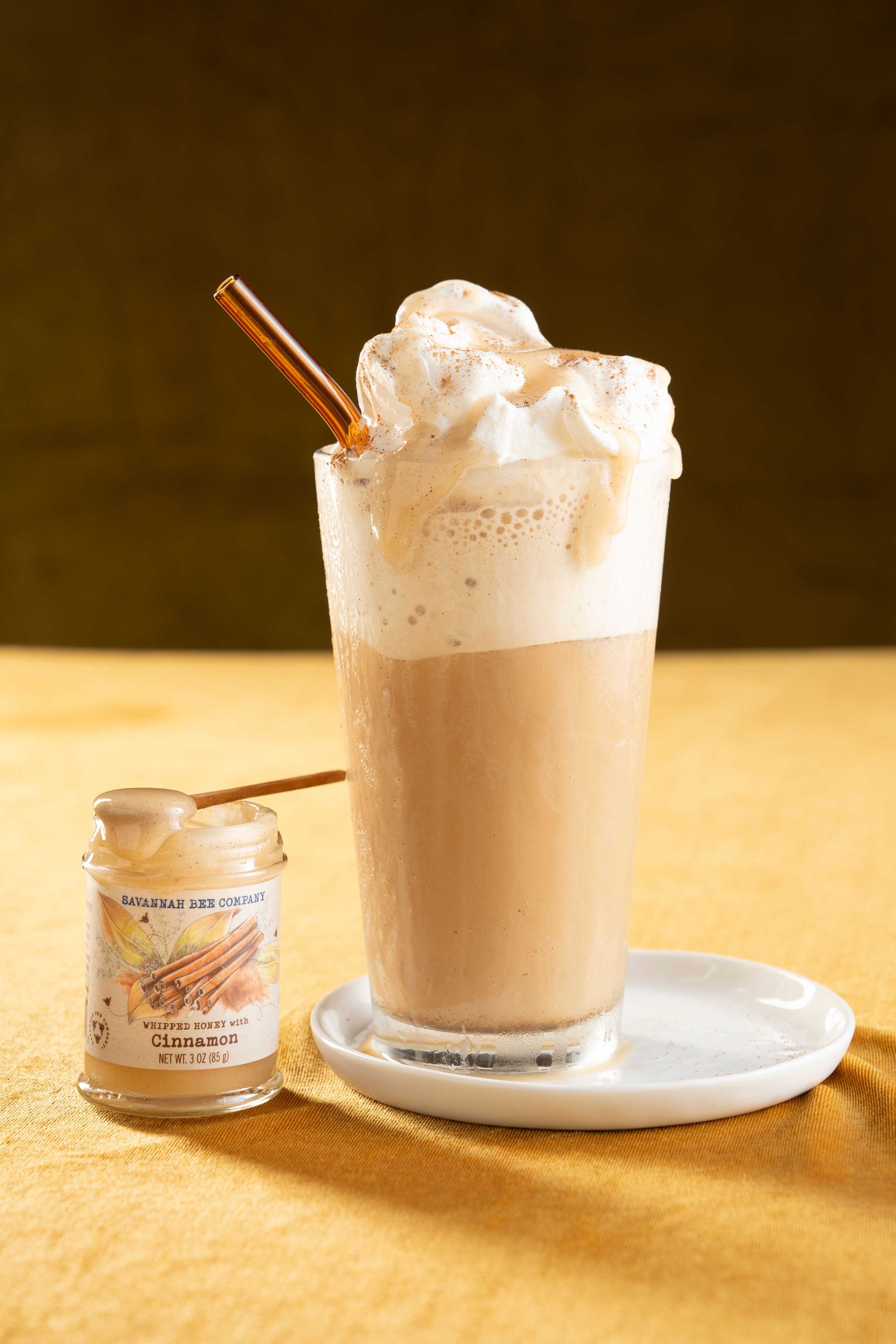 Frozen Snickerdoodle Latte – Savannah Bee Company