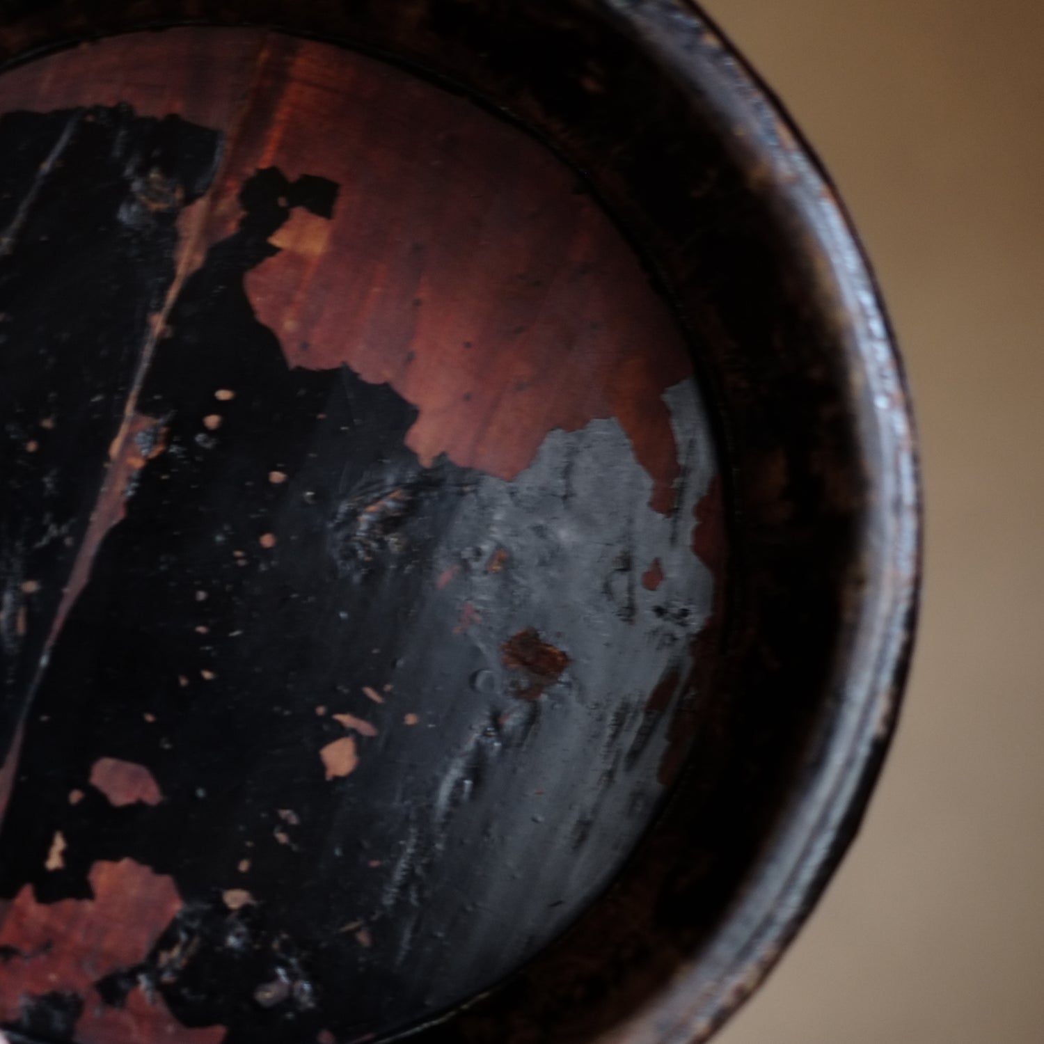 時代 黒漆 丸盆 桶 – 逢季荘