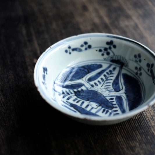 中国古美術 清の時代 青花 雲龍文大皿 染付 28cm 中国古美術 清の時代