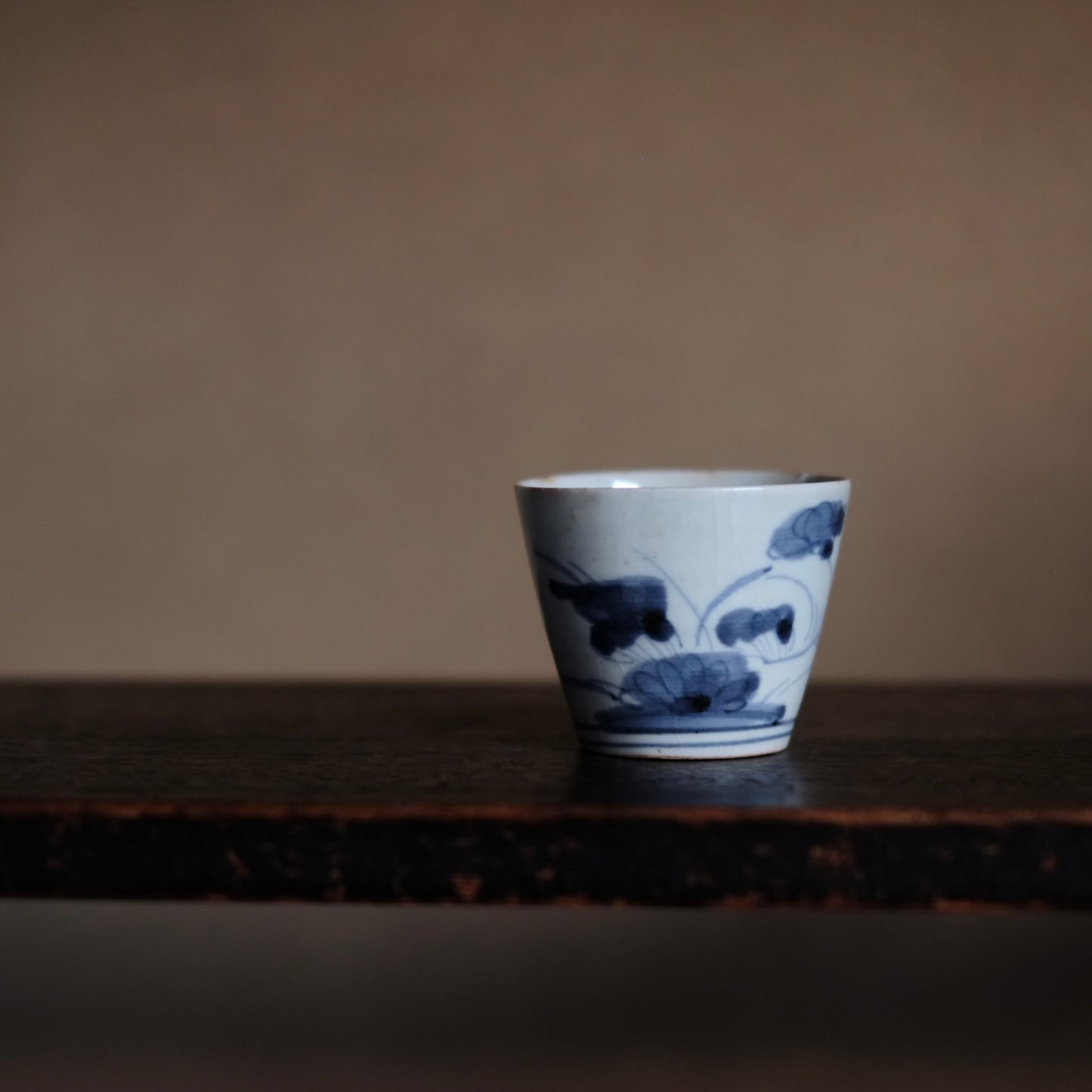 古伊万里藍九谷菊に蘭の図大振蕎麦猪口江戸中期C552AS-BKc