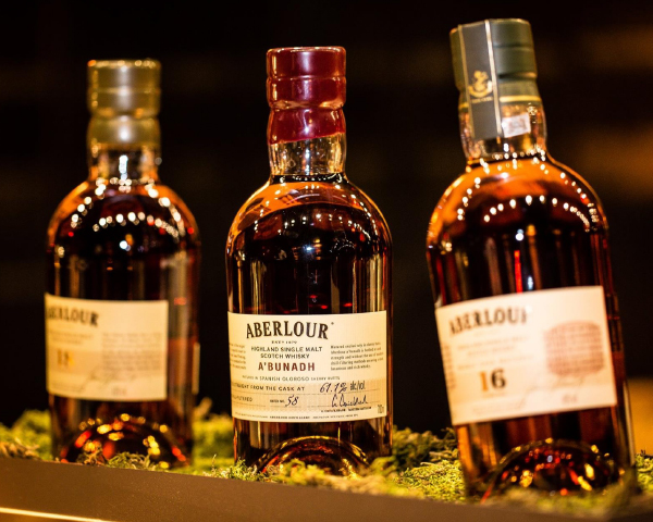 アベラワー（ABERLOUR） ウイスキー 10年 フォレスト リザーヴ 40度
