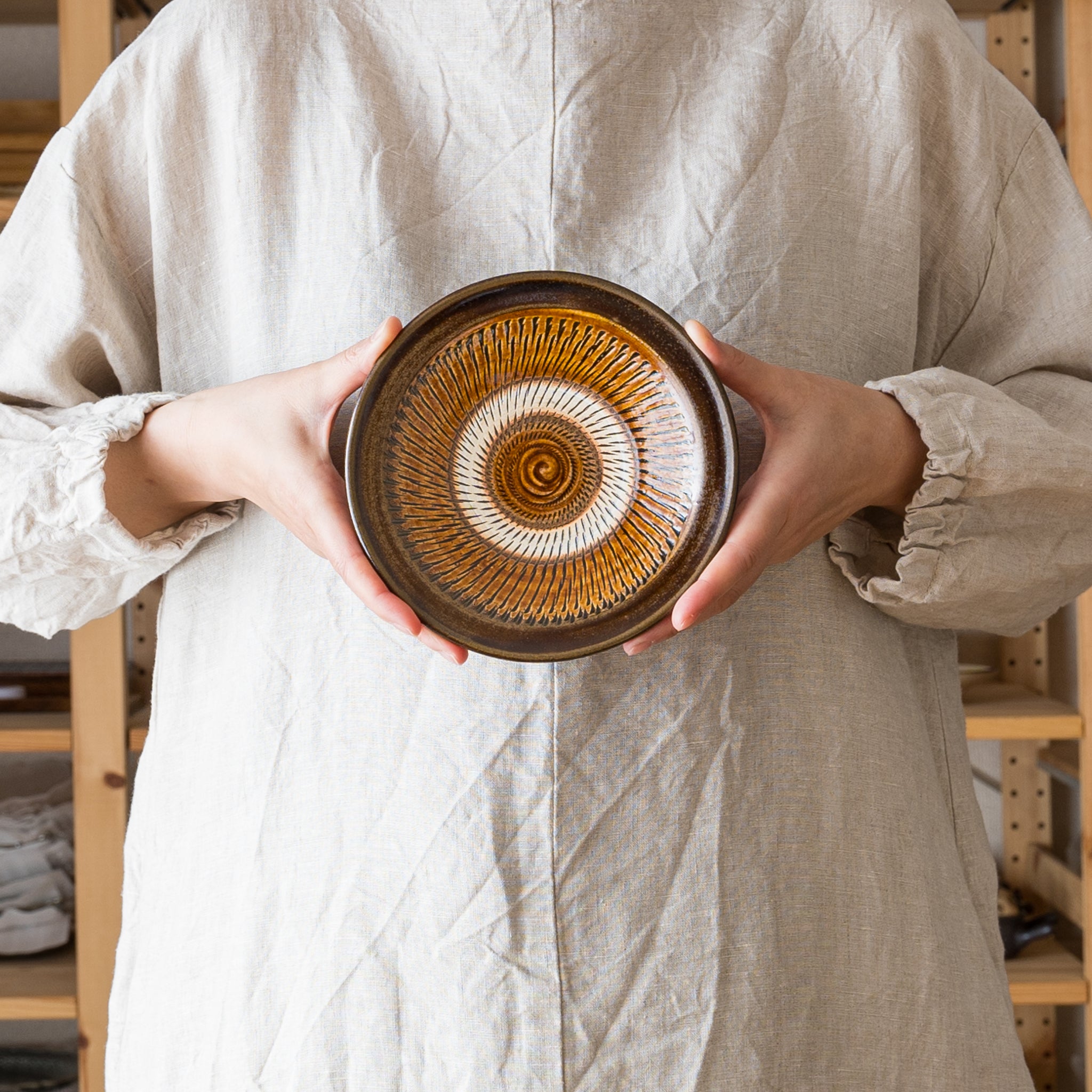 小鹿田焼 大皿 丸皿 和食器 飛び鉋 小石原焼 坂本茂木 民藝 用の美 柳