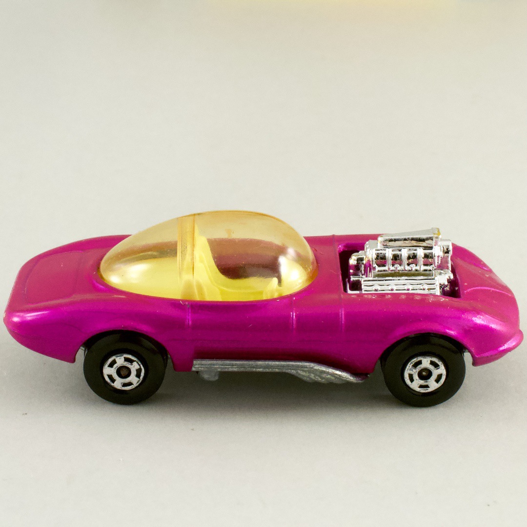 イギリス マッチボックス（matchbox） superfast HOT ROD DRAGUAR 36