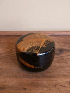 高崎秋峰 秋草扇面蒔絵 裏銀塗 漆工芸 棗 茶入れ 茶器 茶道具 Q2202