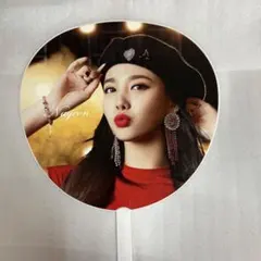 2026年最新】TWICE うちわの人気アイテム - メルカリ