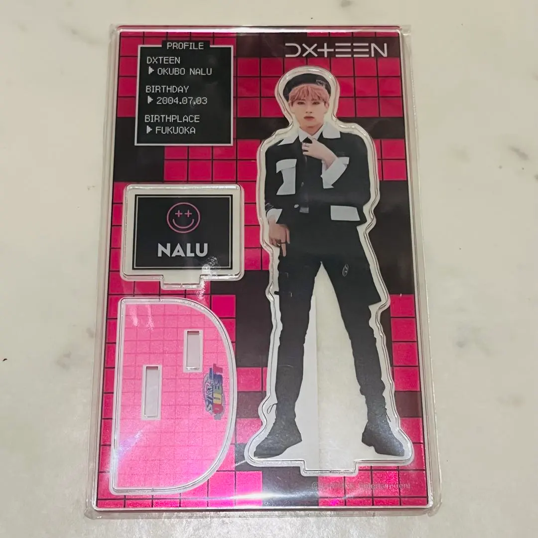 DXTEEN大久保波留 アクスタ ラポスタ ポップアップ ワンマン レッド