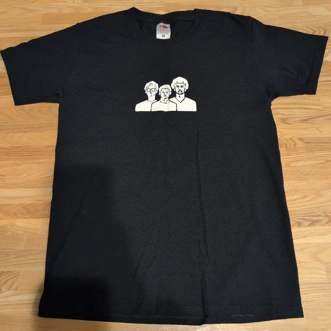 2026年最新】ペトロールズ Tシャツの人気アイテム - メルカリ