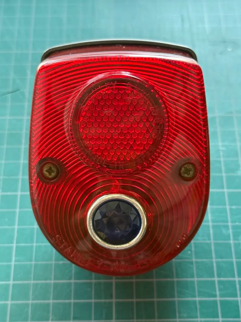 希少GS400 テールレンズドットテールブルードット街道レーサー旧車