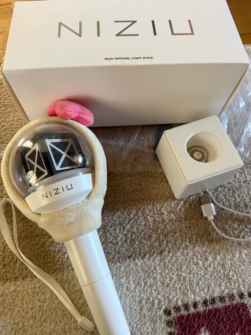 2026年最新】niziu ペンライトカバー アヤカの人気アイテム - メルカリ