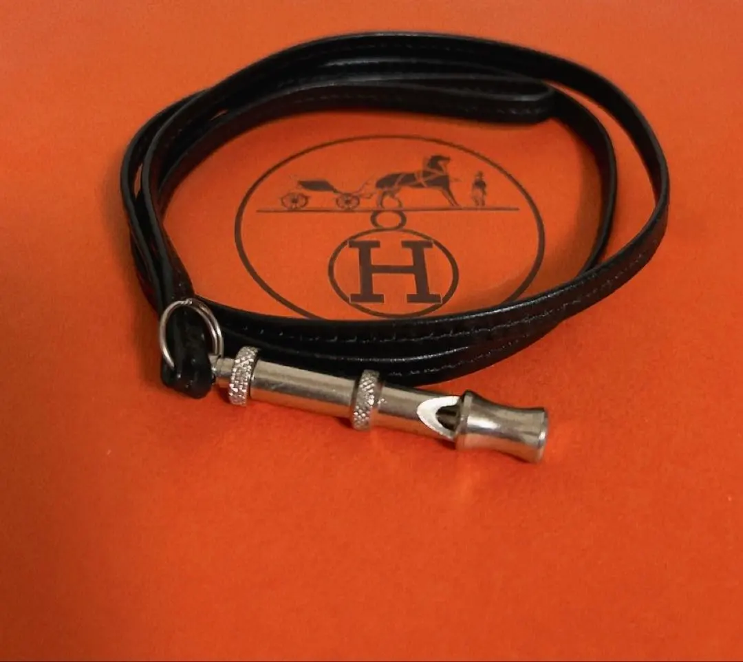 2026年最新】hermes エルメス ホイッスルの人気アイテム - メルカリ