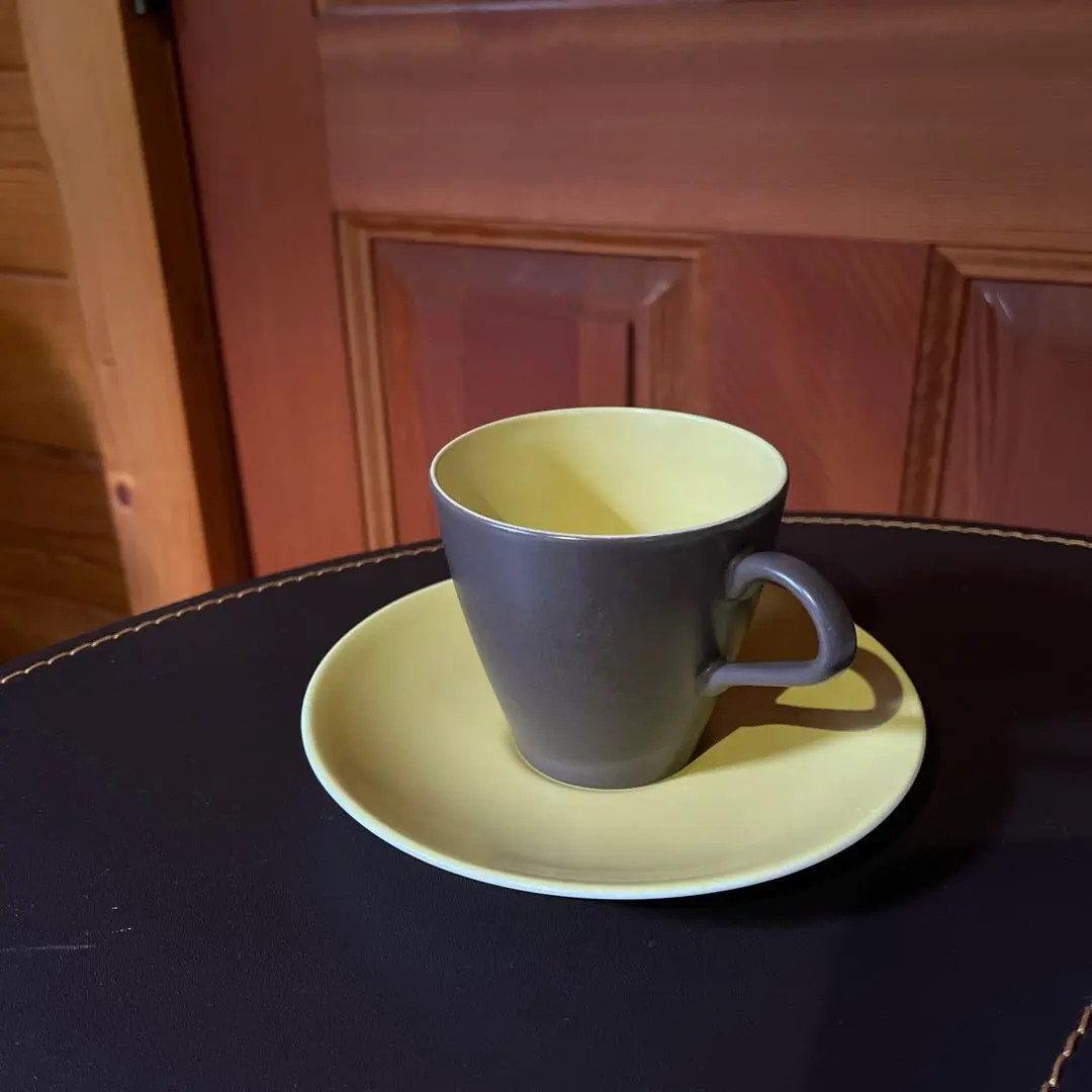 ヴィンテージ品 プール・ポタリー デルフィスシリーズ 幾何学模様 花瓶